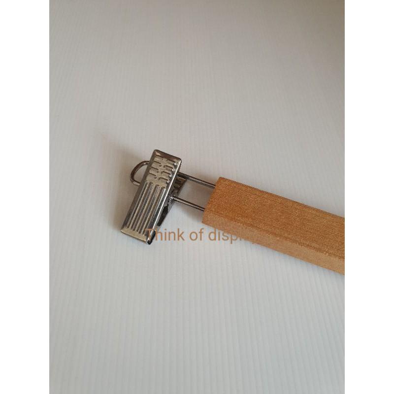 ไม้หนีบกางเกงกระโปรง ไม้แขวนกางเกงไม้แท้ DU01 - thumbnail 5