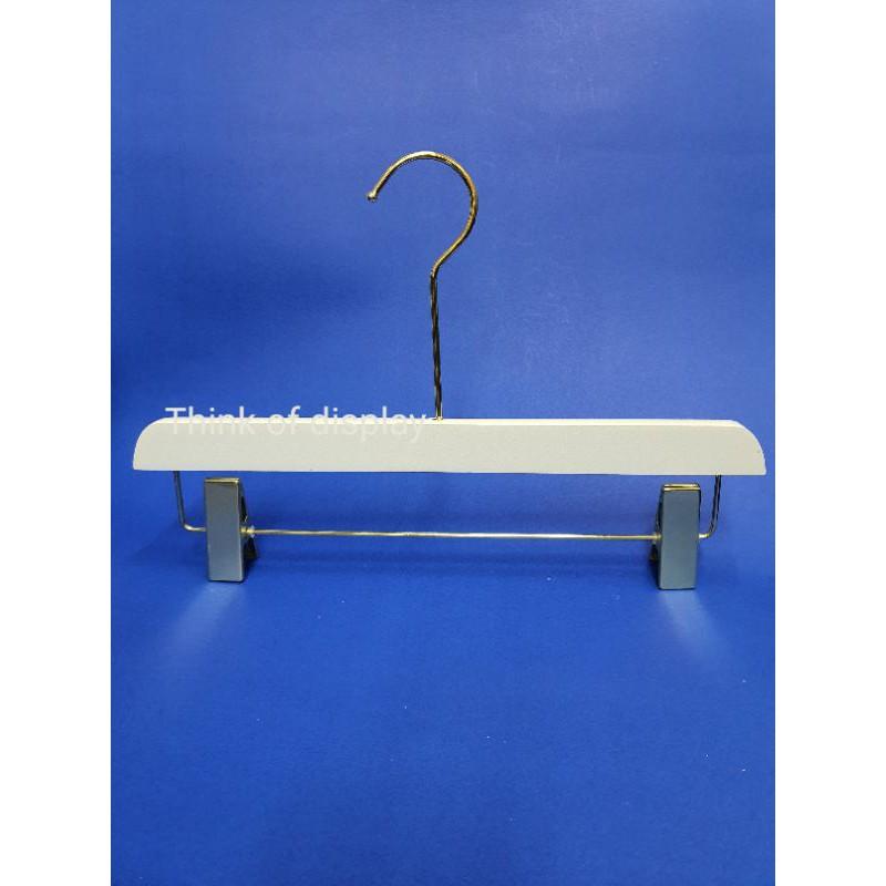 ไม้แขวนกางเกง ไม้สีขาว DU08-w ไม้หนีบกางเกง กระโปรง แพ็คละ 12 อัน และแพ็ค 6 อัน - thumbnail 2