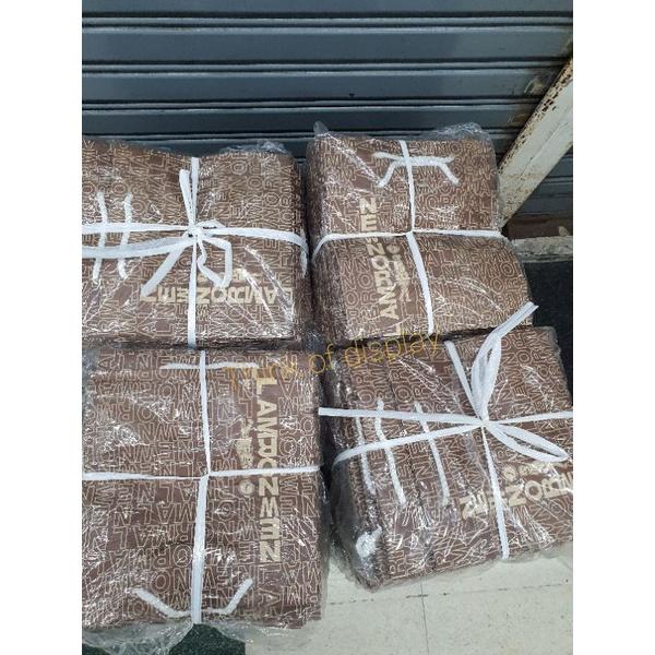 ถุงกระดาษพิมพ์ลาย ถุงกระดาษแฟชั่น ลายnew normal แพ็คละ 50 ใบ - thumbnail 9