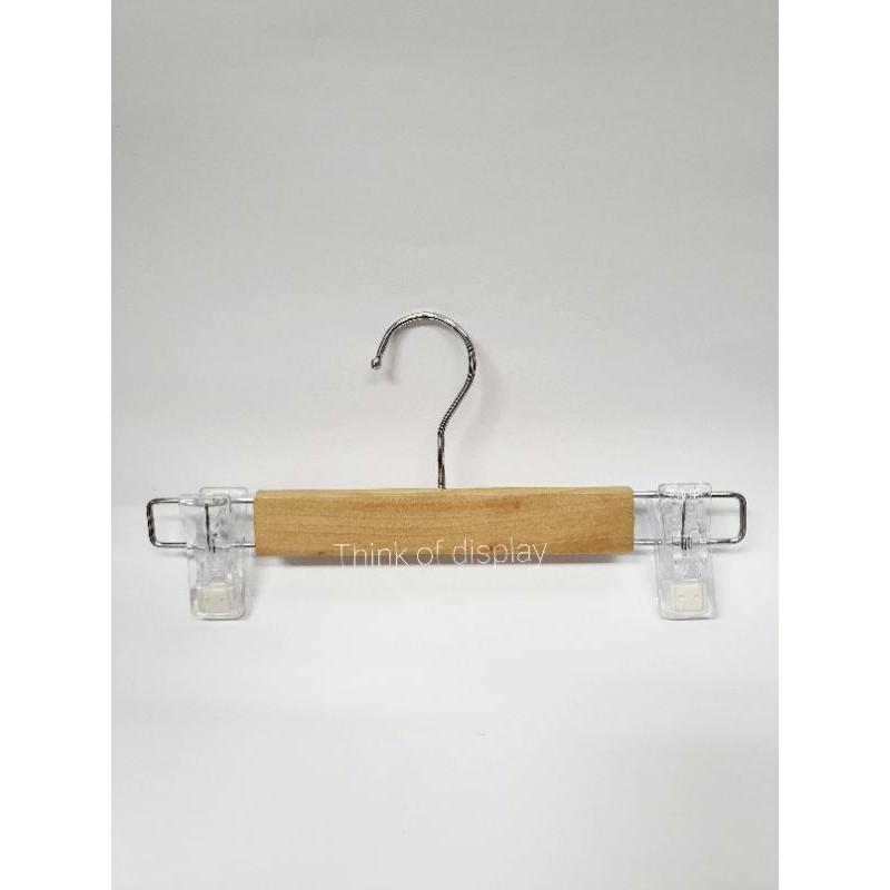 ไม้หนีบกางเกงไม้ กิ๊บหนีบใส ไม้แขวนกางเกง กระโปรง แพ็คละ 12 ชิ้น - thumbnail 5