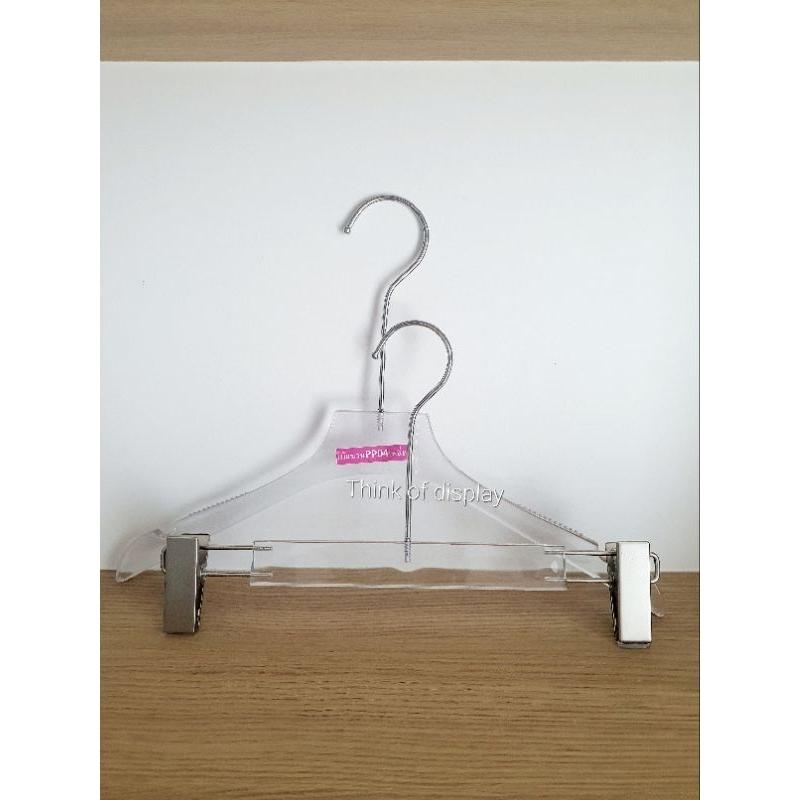 ไม้แขวนพลาสติกใส ไม้หนีบกางเกง PP04 ตะขอสีบรอนซ์ยาว มีแพ็ค 6 อัน และ 12 อัน - thumbnail 6