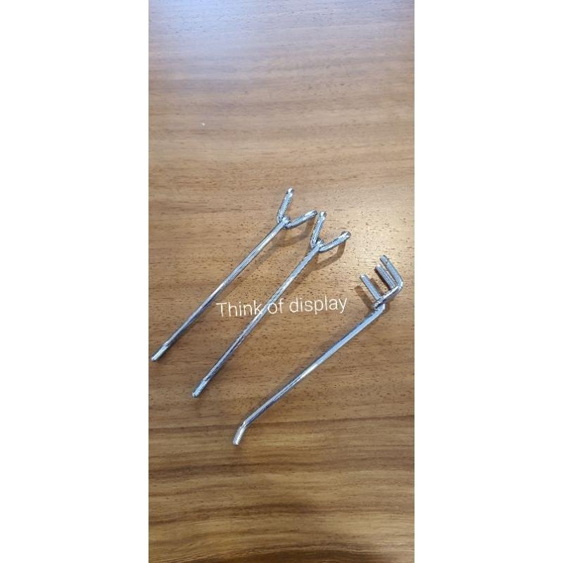 ตะขอแขนสินค้า CWT01 ยาว 6" สำหรับแป๊บเหลี่ยม 1/2"×1" แพ็คละ 2 อัน - thumbnail 2